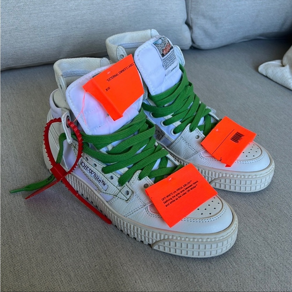 off white high top 3.0 off court